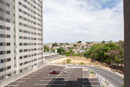 Vista do Quarto 1 de apartamento para alugar com 2 quartos, 55m² em Mantiqueira, Belo Horizonte