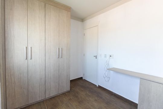 Quarto 2 de apartamento à venda com 2 quartos, 43m² em Vila Carmosina, São Paulo