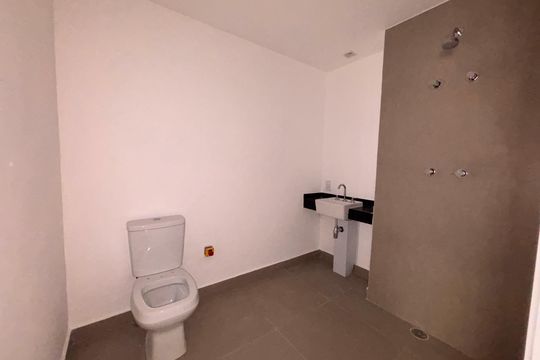 Banheiro Social de kitnet/studio à venda com 1 quarto, 19m² em Vila Mariana, São Paulo