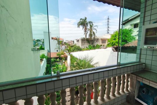 Varanda de casa à venda com 4 quartos, 250m² em Vila Granada, São Paulo