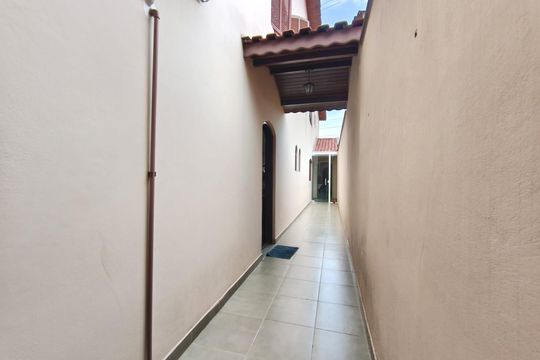 Área Externa de casa à venda com 4 quartos, 250m² em Vila Granada, São Paulo