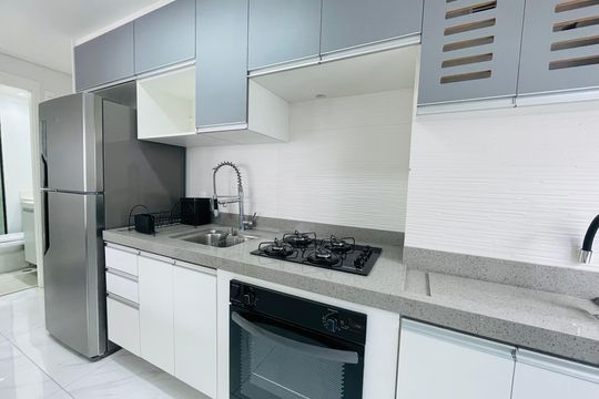 Cozinha de apartamento à venda com 2 quartos, 36m² em Vila Flora, Guarulhos