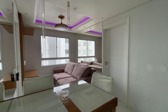 Sala de apartamento à venda com 2 quartos, 36m² em Vila Flora, Guarulhos