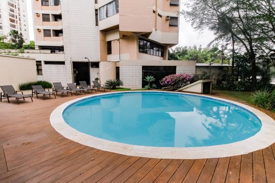 Área comum - Piscina de apartamento para alugar com 1 quarto, 41m² em Paraíso do Morumbi, São Paulo