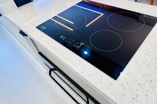 Cozinha de apartamento à venda com 2 quartos, 69m² em Vila Rosalia, Guarulhos