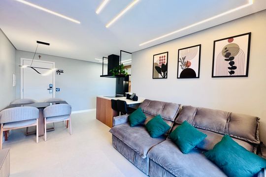 Sala de apartamento à venda com 2 quartos, 69m² em Vila Rosalia, Guarulhos
