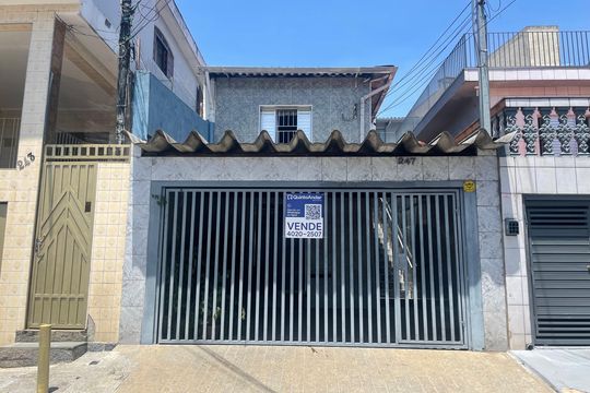 Fachada+Placa de casa à venda com 4 quartos, 150m² em Vila Nhocuné, São Paulo