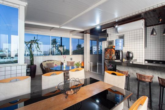 Cobertura de apartamento para alugar com 4 quartos, 180m² em Itapoã, Belo Horizonte