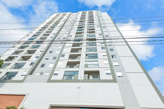 Fachada de apartamento para alugar com 2 quartos, 46m² em Jardim Santo Antoninho, São Paulo
