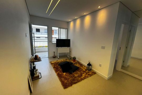 Apartamento para alugar com 2 quartos, 39m² em Chora Menino, São Paulo
