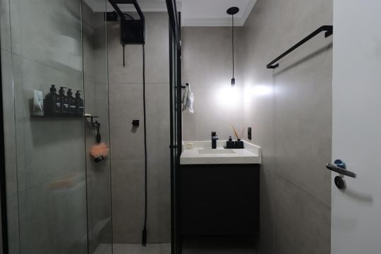 Banheiro de apartamento à venda com 2 quartos, 45m² em Penha de França, São Paulo