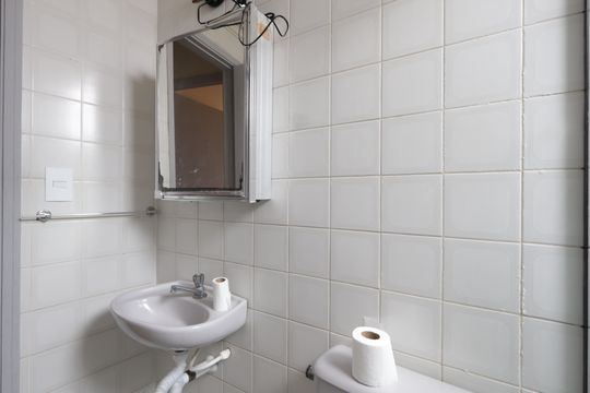 Banheiro de apartamento à venda com 2 quartos, 63m² em Jardim Taboao, São Paulo