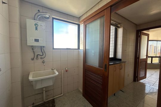 Área de Serviço de apartamento à venda com 3 quartos, 187m² em Santo Afonso, Novo Hamburgo