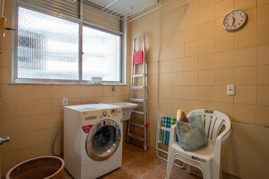 Área de Serviço de apartamento para alugar com 2 quartos, 103m² em Grajaú, Rio de Janeiro