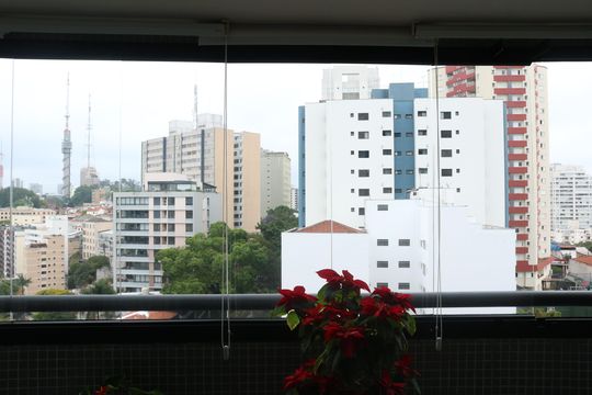 Varanda de apartamento para alugar com 2 quartos, 98m² em Perdizes, São Paulo