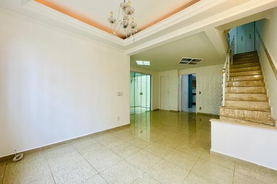 Sala de casa de condomínio à venda com 3 quartos, 210m² em Ponte Grande, Guarulhos