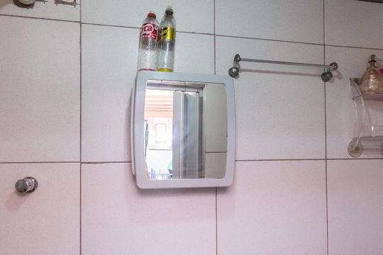 Banheiro da Garagem de casa à venda com 3 quartos, 200m² em Irajá, Rio de Janeiro