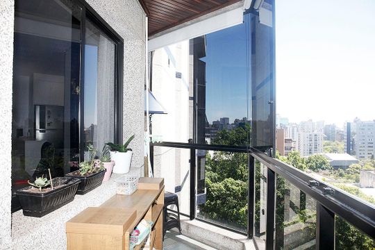 Varanda de apartamento à venda com 1 quarto, 62m² em Rio Branco, Porto Alegre