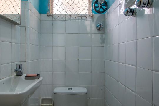 Banheiro de Serviço de apartamento à venda com 3 quartos, 89m² em Maracanã, Rio de Janeiro
