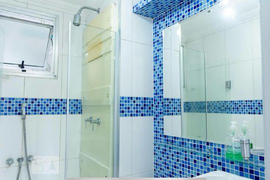 Banheiro de apartamento à venda com 2 quartos, 49m² em Jardim Monte Alegre, São Paulo
