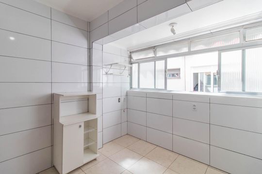 Cozinha e Área de Serviço de apartamento para alugar com 1 quarto, 45m² em Menino Deus, Porto Alegre