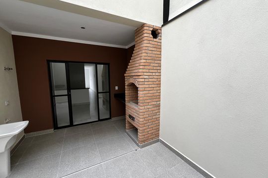 Churrasqueira/Quintal/Lavanderia de casa à venda com 3 quartos, 120m² em Jardim Paraíso, São Paulo