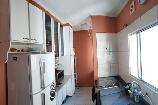 Cozinha  de apartamento à venda com 2 quartos, 52m² em Interlagos, São Paulo