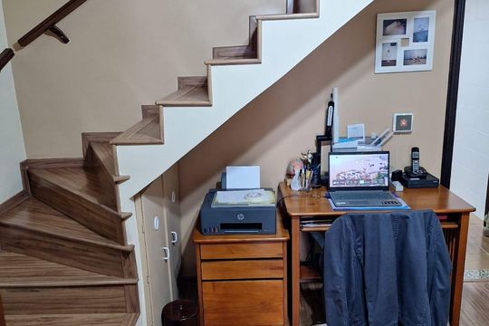 Escada de casa à venda com 3 quartos, 148m² em Vila Vivaldi, São Bernardo do Campo