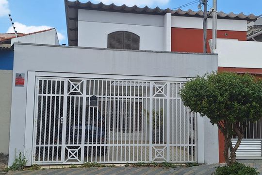 Fachada de casa à venda com 3 quartos, 148m² em Vila Vivaldi, São Bernardo do Campo
