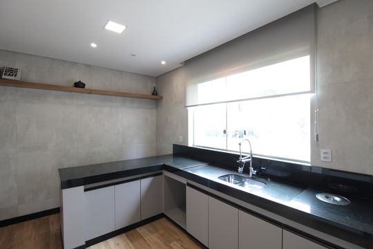 Cozinha - Casa 2 de casa à venda com 8 quartos, 504m² em Braúnas, Belo Horizonte