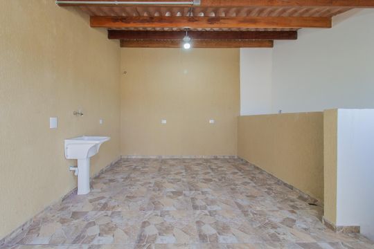 Área de Serviço de apartamento para alugar com 2 quartos, 60m² em Parque das Américas, Mauá