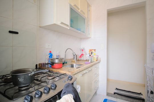 Cozinha de apartamento à venda com 2 quartos, 57m² em Vila Matilde, São Paulo