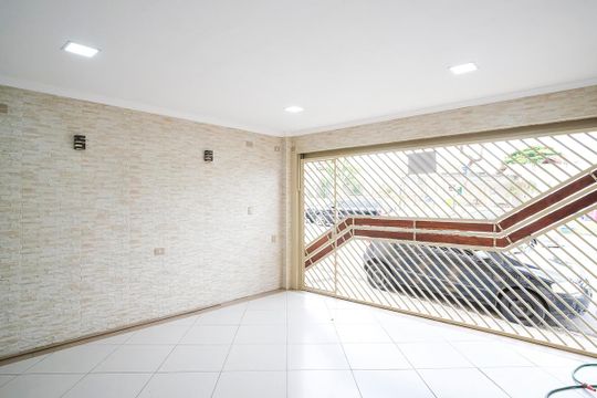 Garagem de casa à venda com 3 quartos, 202m² em Vila Uras, São Bernardo do Campo