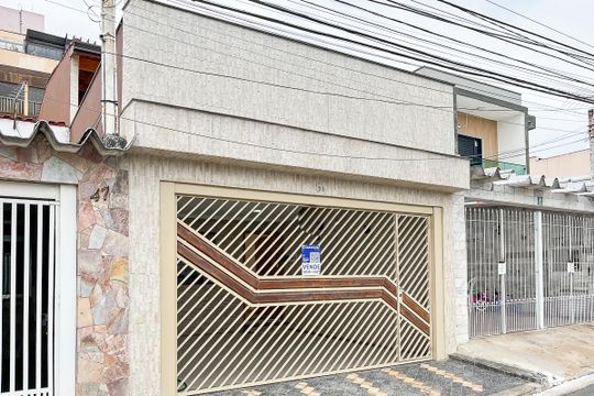 Fachada + Placa de casa à venda com 3 quartos, 202m² em Vila Uras, São Bernardo do Campo