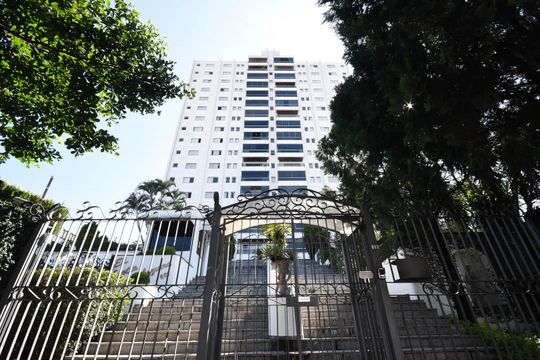 Fachada de apartamento à venda com 4 quartos, 179m² em Jardim Vazani, São Paulo