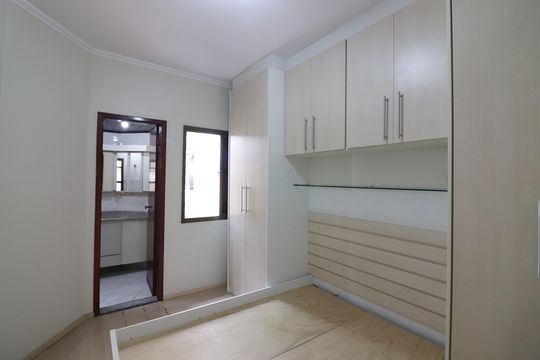 Suíte de apartamento à venda com 2 quartos, 81m² em Vila Euclides, São Bernardo do Campo