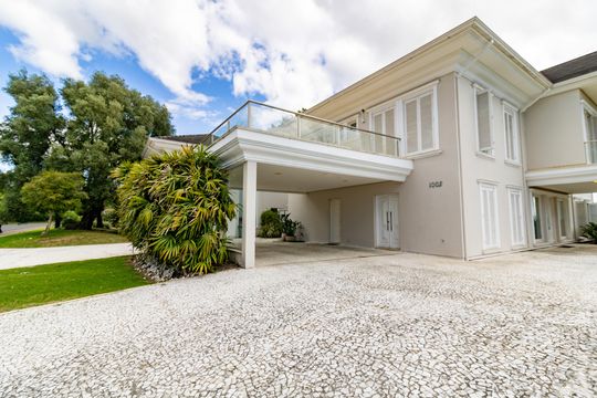 Garagem de casa de condomínio para alugar com 7 quartos, 940m² em Cavalhada, Porto Alegre