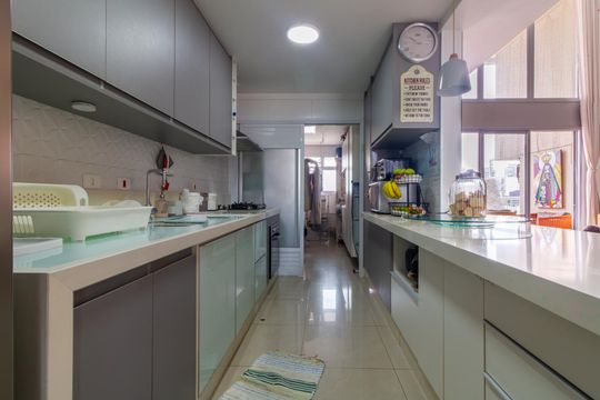 Cozinha de apartamento à venda com 3 quartos, 145m² em Vila Cordeiro, São Paulo
