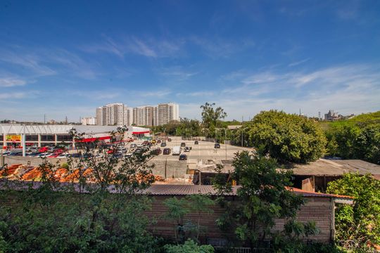 Vista de apartamento à venda com 2 quartos, 51m² em São Sebastião, Porto Alegre