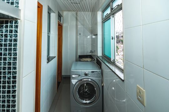 Área de Serviço de apartamento à venda com 4 quartos, 120m² em Ouro Preto, Belo Horizonte