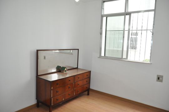 Quarto 1 de apartamento para alugar com 2 quartos, 49m² em Cachambi, Rio de Janeiro