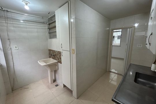 Cozinha de apartamento para alugar com 2 quartos, 49m² em Cachambi, Rio de Janeiro
