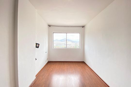 Apartamento à venda com 2 quartos, 45m² em Todos Os Santos, Rio de Janeiro
