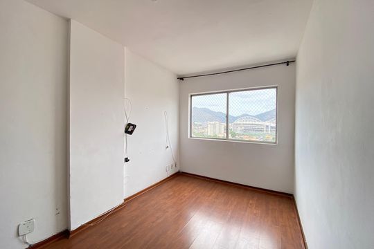 Sala de apartamento à venda com 2 quartos, 45m² em Todos Os Santos, Rio de Janeiro