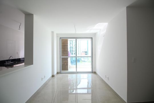 Sala de apartamento à venda com 3 quartos, 144m² em Taquara, Rio de Janeiro