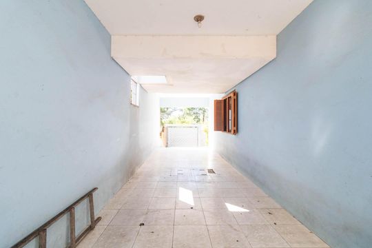 Garagem de casa à venda com 3 quartos, 175m² em Partenon, Porto Alegre