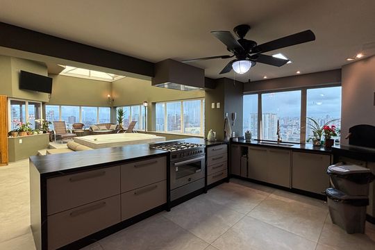 Cozinha de apartamento à venda com 3 quartos, 300m² em Jardim, Santo André