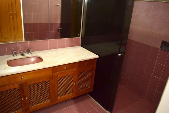 Banheiro da Suíte de casa para alugar com 4 quartos, 295m² em Ribeirânia, Ribeirão Preto