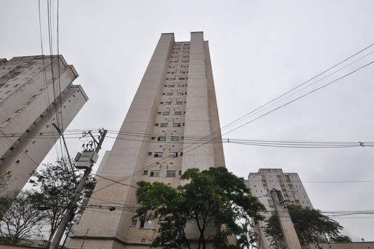 Fachada de apartamento à venda com 2 quartos, 45m² em Jardim Modelo, São Paulo