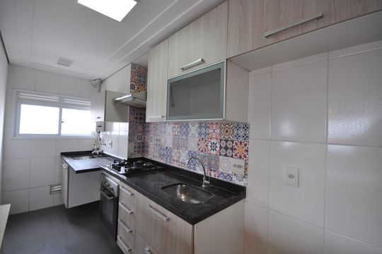 Cozinha de apartamento à venda com 2 quartos, 45m² em Jardim Modelo, São Paulo
